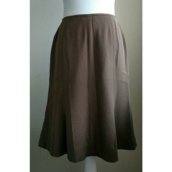 Kasper A-line Flared Skirt - Size 4 - EUC - Picture 1 of 6